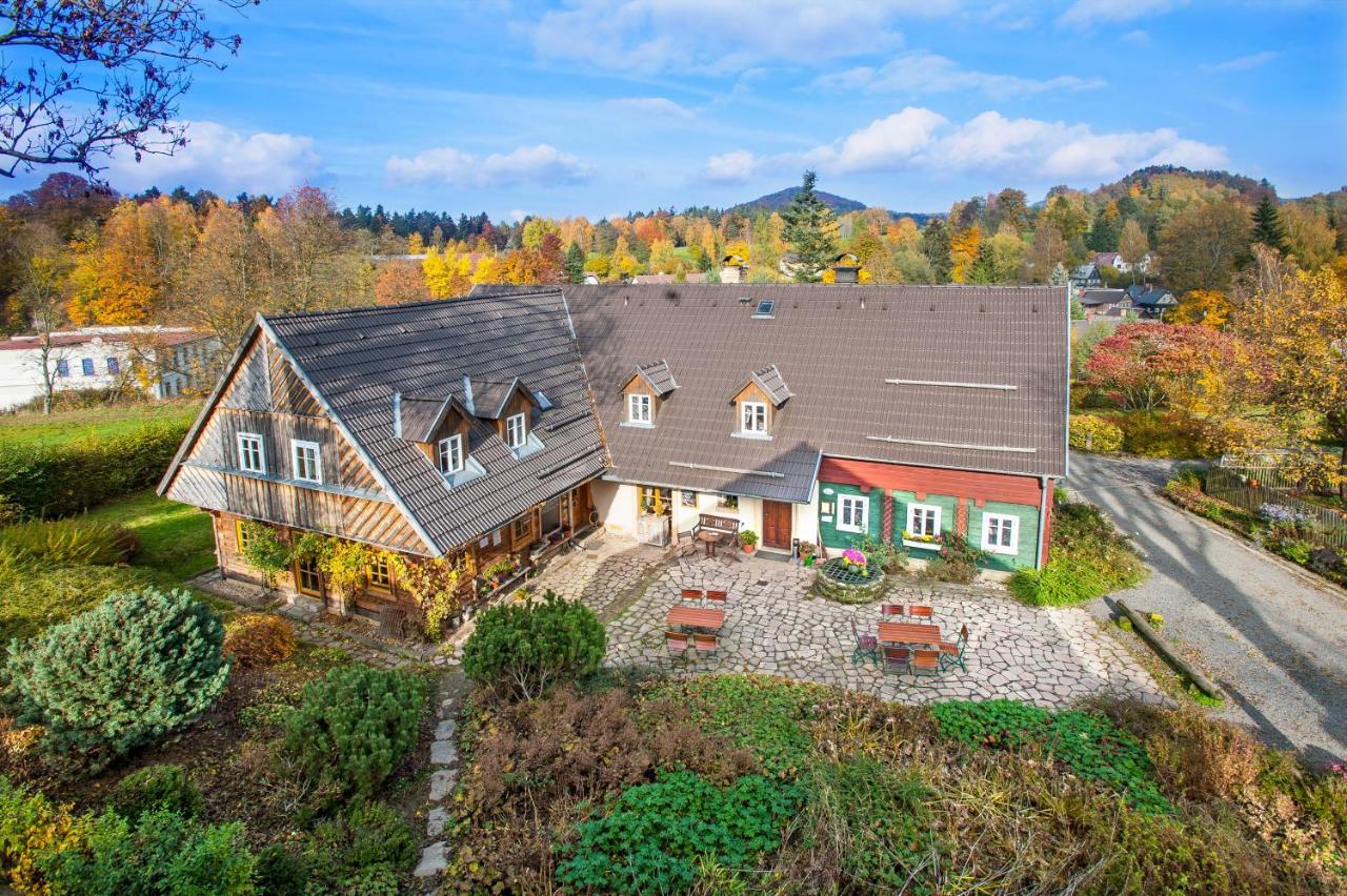 Penzion Na Stodolci Chřibská Esterno foto
